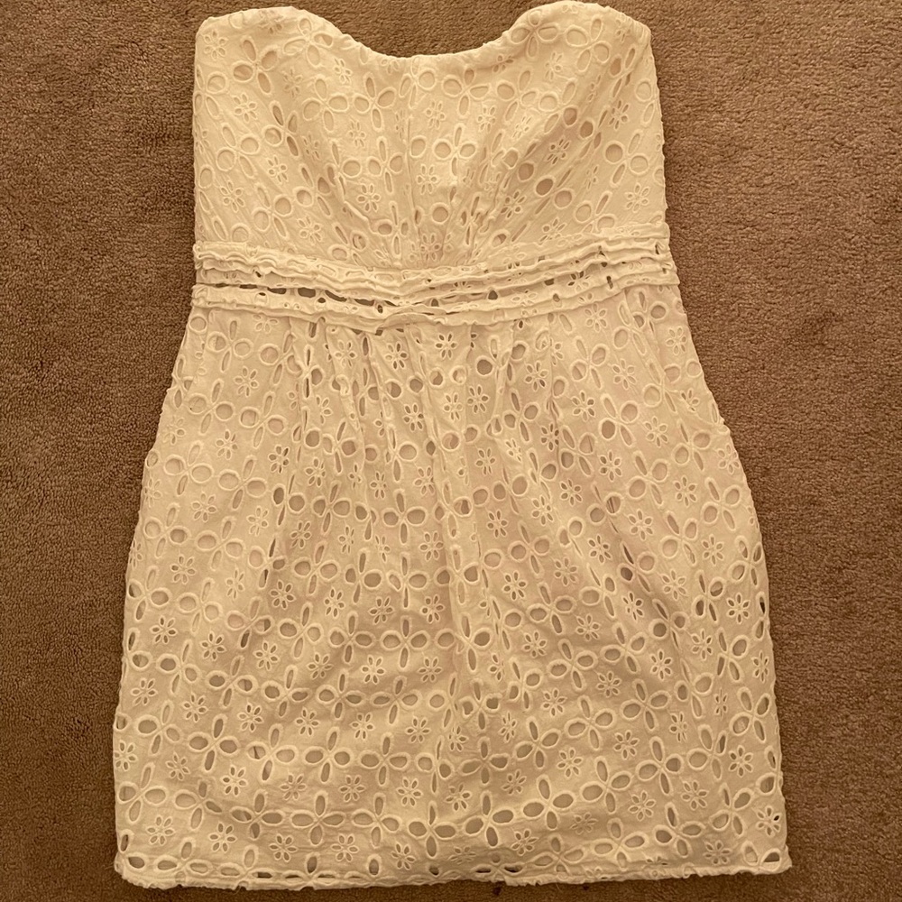 American rag womens dress large 100% “linen look, feel” white eyelet strapless